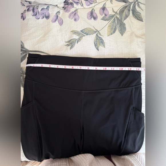 Lululemon Leggings - Picture 6 of 10